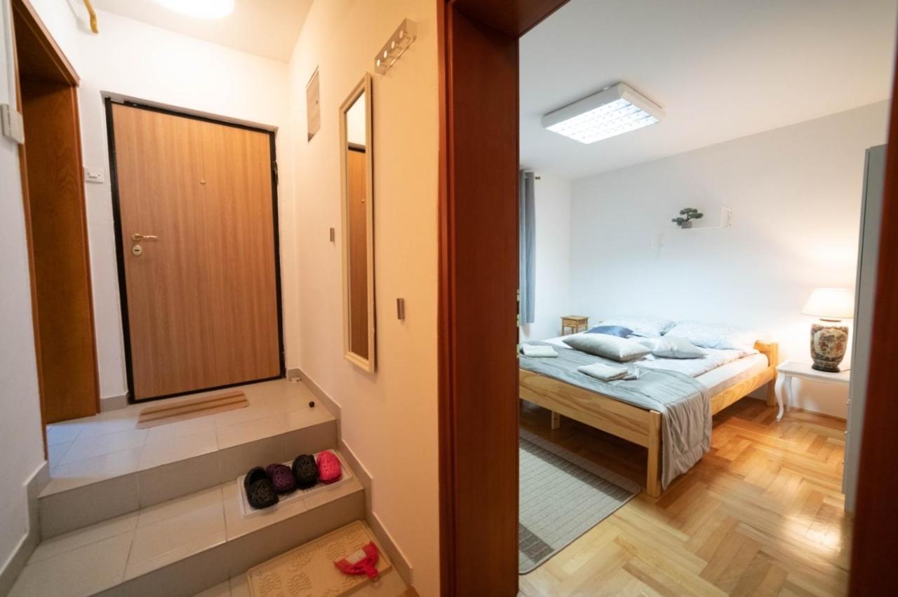 Apartman Yellow House SJJ Esterno foto