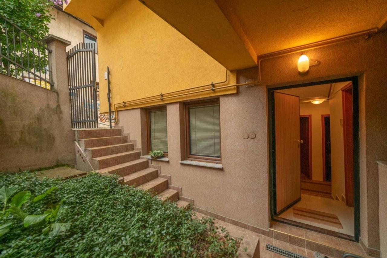 Apartman Yellow House SJJ Esterno foto